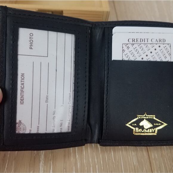 Brumby |  Leather Wallet Belt & Key Chain Gift Set - Picture 12 of 15